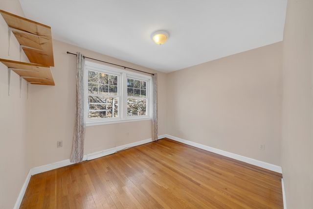 525 Winthrop St, Medford, MA 02155
