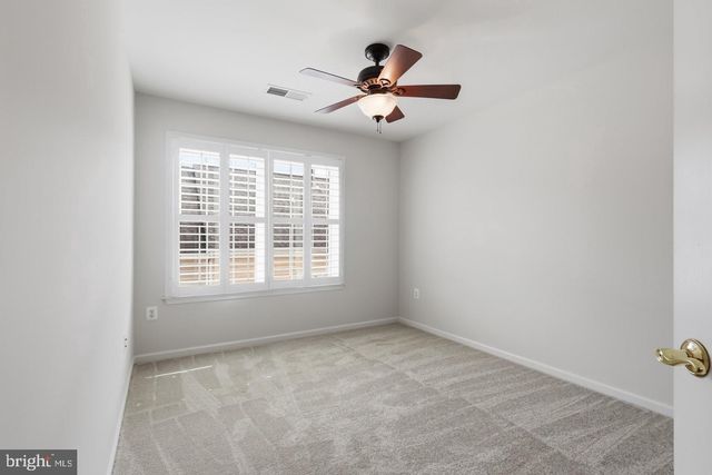 728 VESTAL ST, Woodbridge, VA 22191