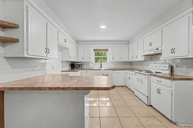 13018 S 79th East Avenue, Bixby, OK 74008