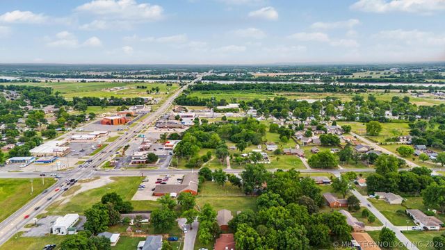 13018 S 79th East Avenue, Bixby, OK 74008