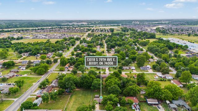 13018 S 79th East Avenue, Bixby, OK 74008