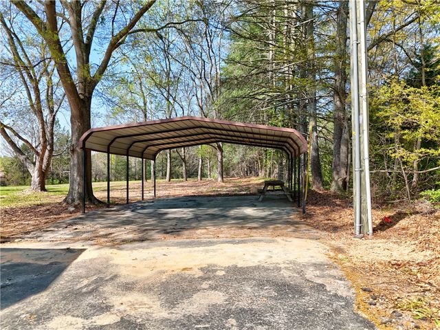 220 Bill Kay Road, Belton, SC 29627