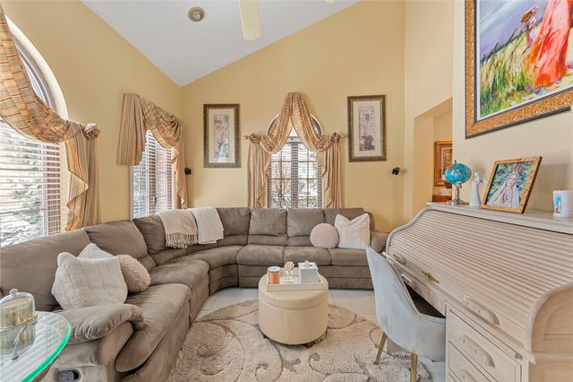 9-15 Malba Drive, Malba, NY 11357