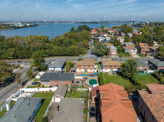 9-15 Malba Drive, Malba, NY 11357