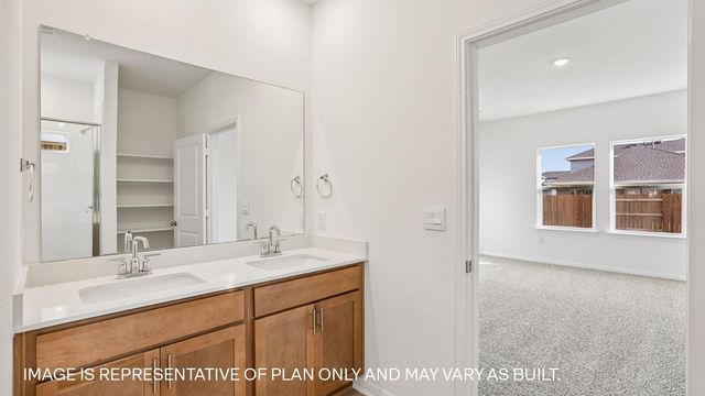 1829 Dandy Brush DR, Leander, TX 78641