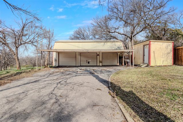 1646 Walnut Street, Grand Prairie, TX 75050