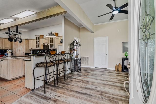 1646 Walnut Street, Grand Prairie, TX 75050