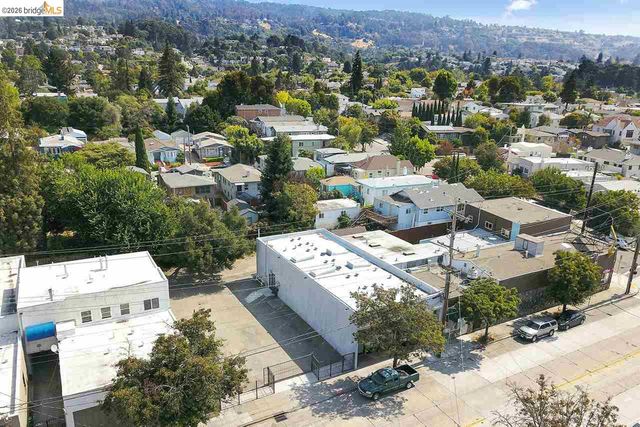2968 Macarthur Blvd, Oakland, CA 94602
