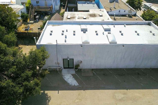 2968 Macarthur Blvd, Oakland, CA 94602