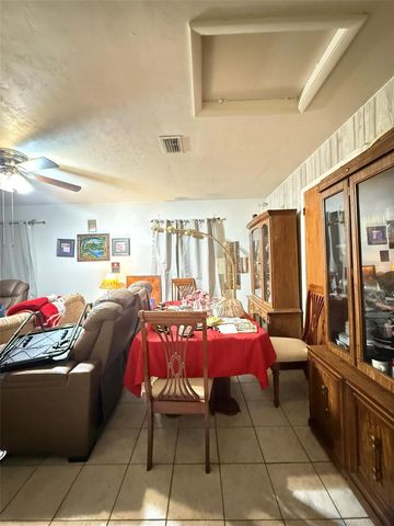 3224 NW 18TH STREET, Gainesville, FL 32605