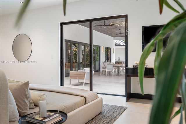 11600 SW 77th Ave, Pinecrest, FL 33156