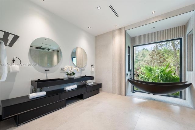 11600 SW 77th Ave, Pinecrest, FL 33156