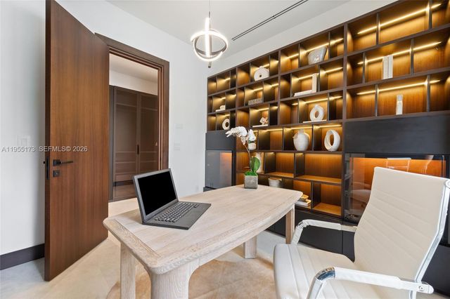 11600 SW 77th Ave, Pinecrest, FL 33156