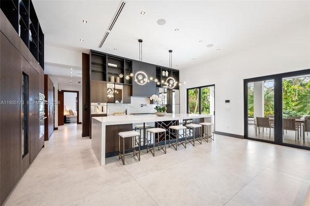 11600 SW 77th Ave, Pinecrest, FL 33156