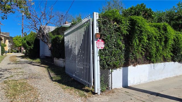 219 S Avenue 60, Los Angeles, CA 90042