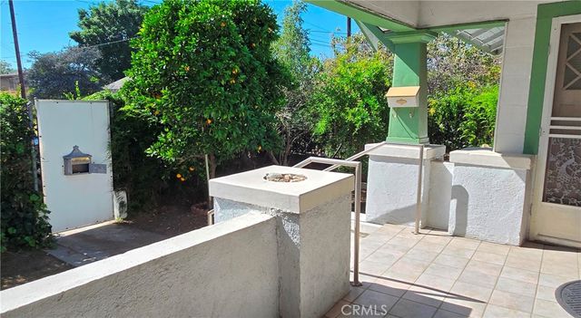 219 S Avenue 60, Los Angeles, CA 90042