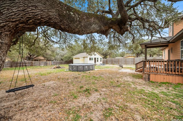 22914 Skila Dr, Elmendorf, TX 78112