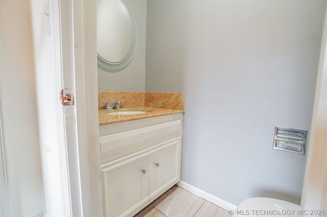 6820 E 48th Street, Tulsa, OK 74145