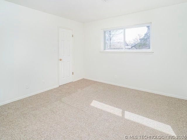 6820 E 48th Street, Tulsa, OK 74145