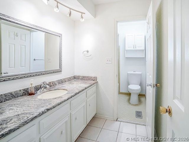 6820 E 48th Street, Tulsa, OK 74145