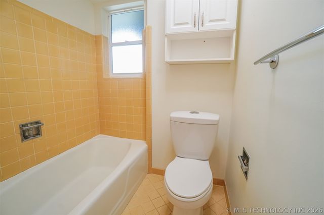 6820 E 48th Street, Tulsa, OK 74145