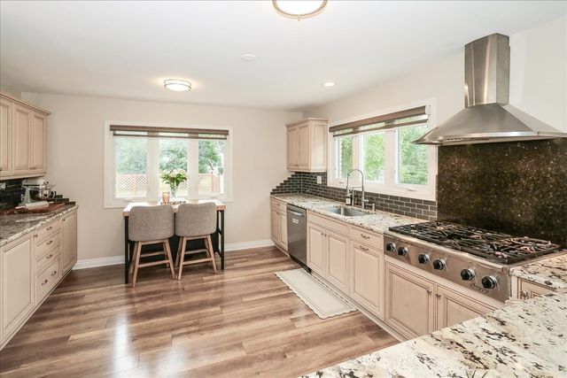 33838 N Christa Drive, Ingleside, IL 60041