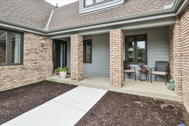 33838 N Christa Drive, Ingleside, IL 60041