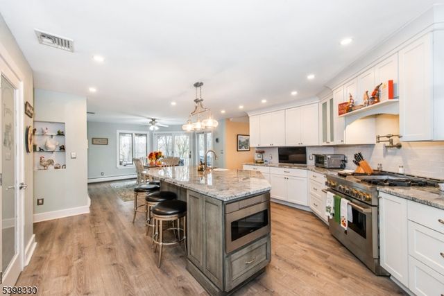 159 Kiel Ave, Kinnelon Boro, NJ 07405