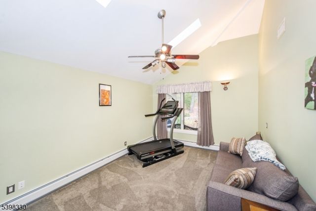 159 Kiel Ave, Kinnelon Boro, NJ 07405