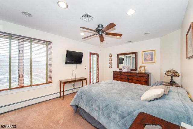 159 Kiel Ave, Kinnelon Boro, NJ 07405