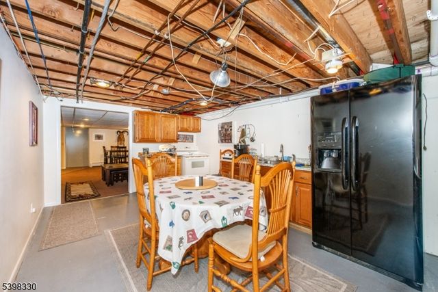 159 Kiel Ave, Kinnelon Boro, NJ 07405