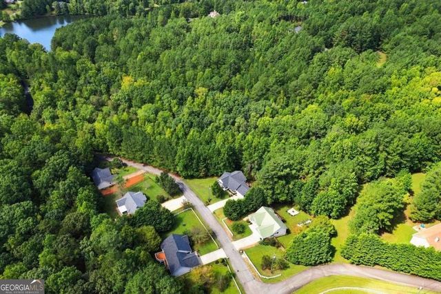 84 Barker Trail Road, Cleveland, GA 30528