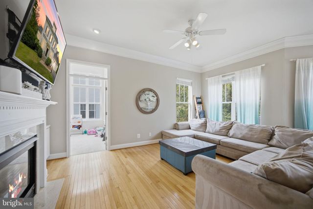 6722 ECKERT CT, Warrenton, VA 20187