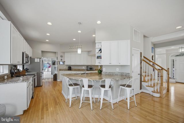 6722 ECKERT CT, Warrenton, VA 20187