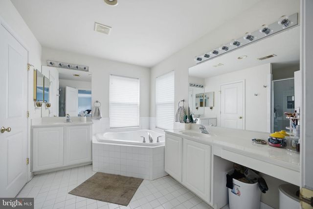 6722 ECKERT CT, Warrenton, VA 20187