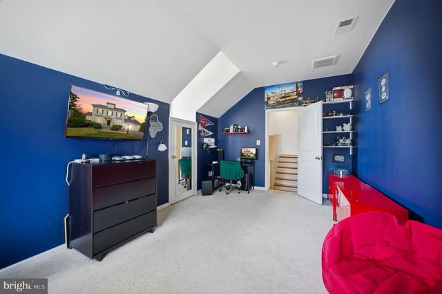 6722 ECKERT CT, Warrenton, VA 20187