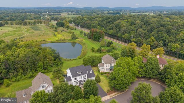 6722 ECKERT CT, Warrenton, VA 20187