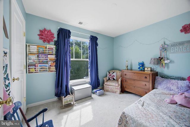 6722 ECKERT CT, Warrenton, VA 20187