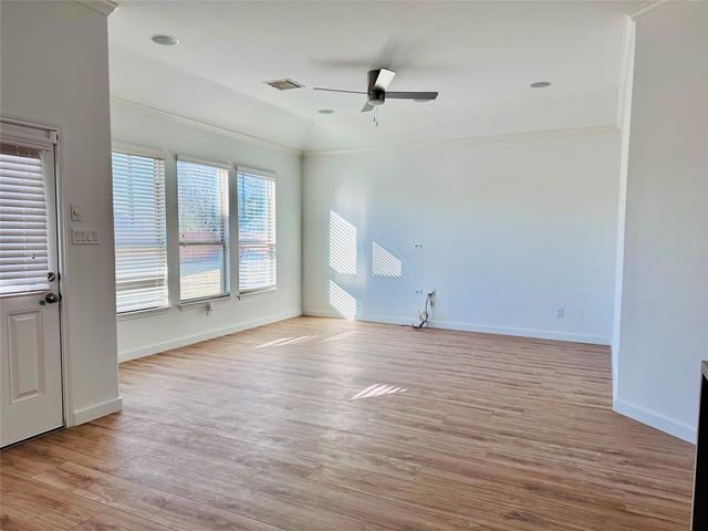 25827 Rustica Drive, Tomball, TX 77375