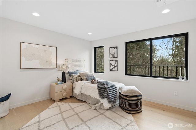 278 118th Avenue SE, Bellevue, WA 98005