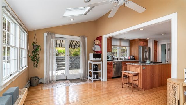 51 Lynn Fells Pkwy, Melrose, MA 02176