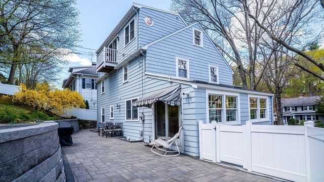 51 Lynn Fells Pkwy, Melrose, MA 02176