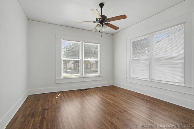 1608 S Knoxville Avenue, Tulsa, OK 74112