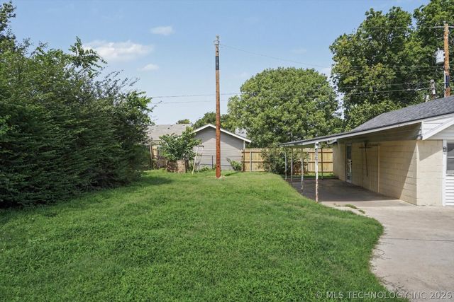 1608 S Knoxville Avenue, Tulsa, OK 74112