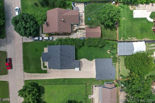 1608 S Knoxville Avenue, Tulsa, OK 74112