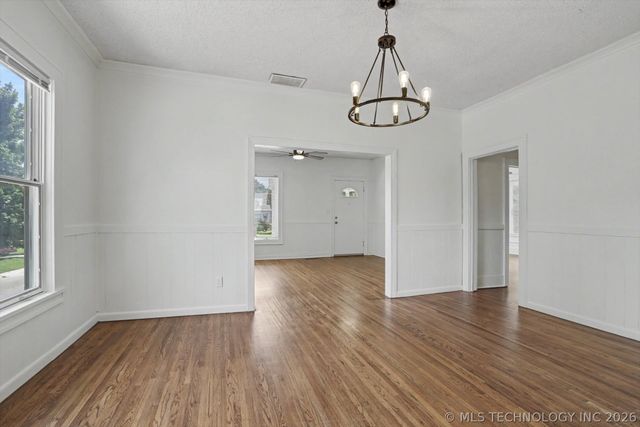 1608 S Knoxville Avenue, Tulsa, OK 74112