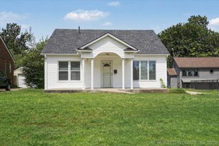1608 S Knoxville Avenue, Tulsa, OK 74112