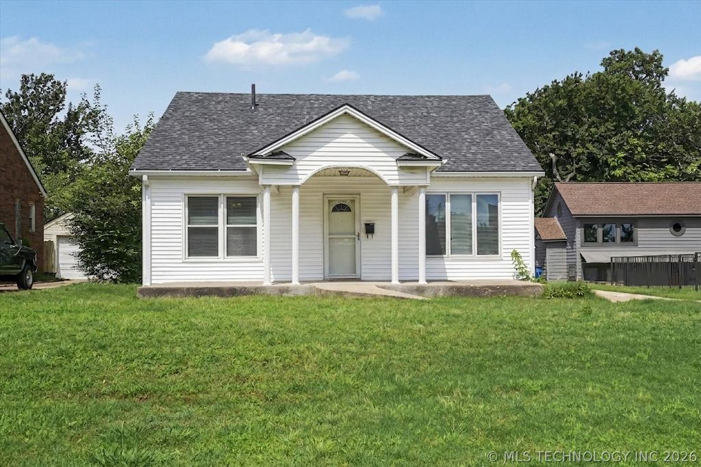 1608 S Knoxville Avenue, Tulsa, OK 74112