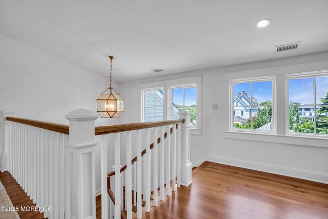 118 Warren Avenue, Spring Lake, NJ 07762