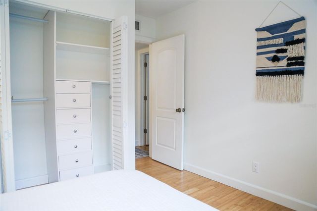 2181 HYDE PARK STREET, Sarasota, FL 34239